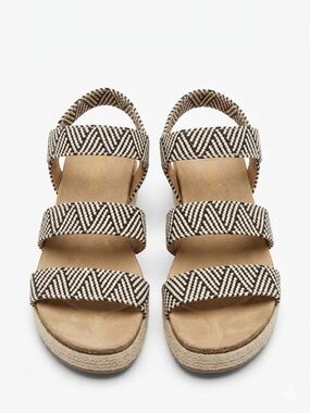 Geometric Black & Cream Multi-Strap Platform Sandals - Women